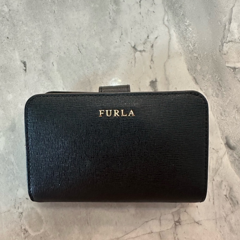 furla black wallet card holder